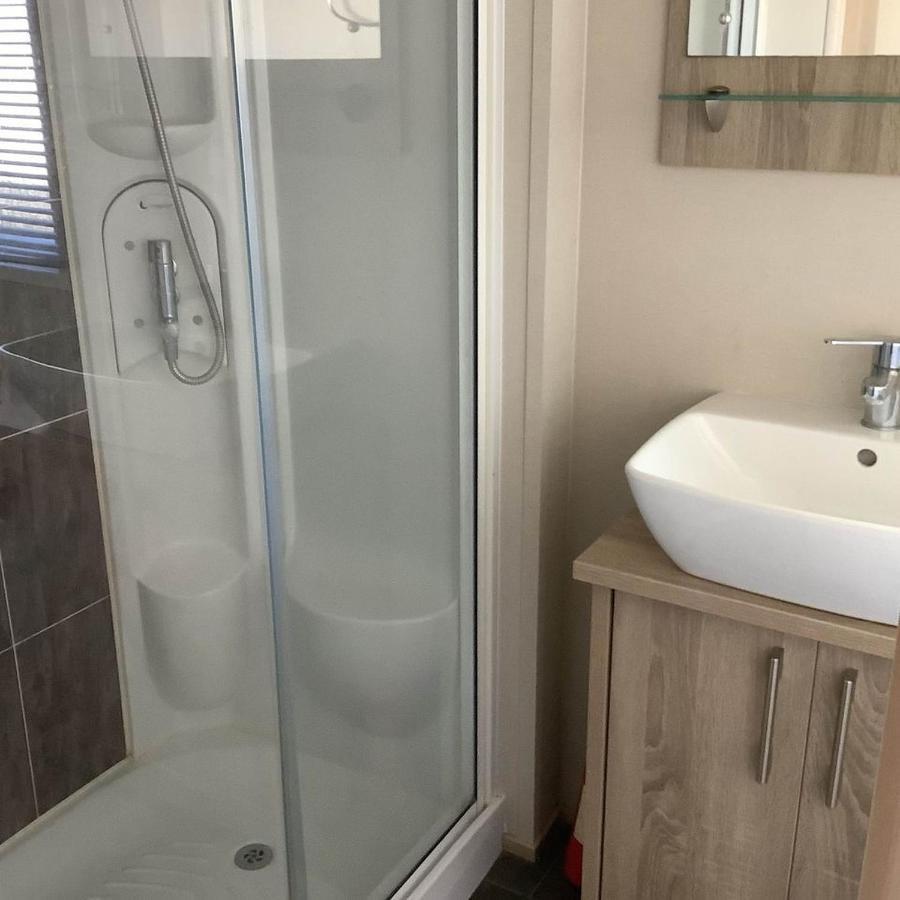 Beautiful 2 Bedroom Helmsley Lodge Νορθάμπτον Εξωτερικό φωτογραφία