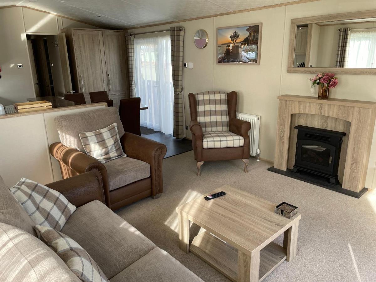 Beautiful 2 Bedroom Helmsley Lodge Νορθάμπτον Εξωτερικό φωτογραφία