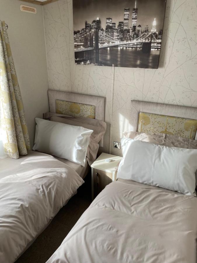 Beautiful 2 Bedroom Helmsley Lodge Νορθάμπτον Εξωτερικό φωτογραφία